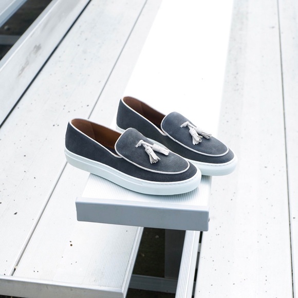 LAST PAIR - NWT KFG Tassel Sneakers - Picture 5 of 6